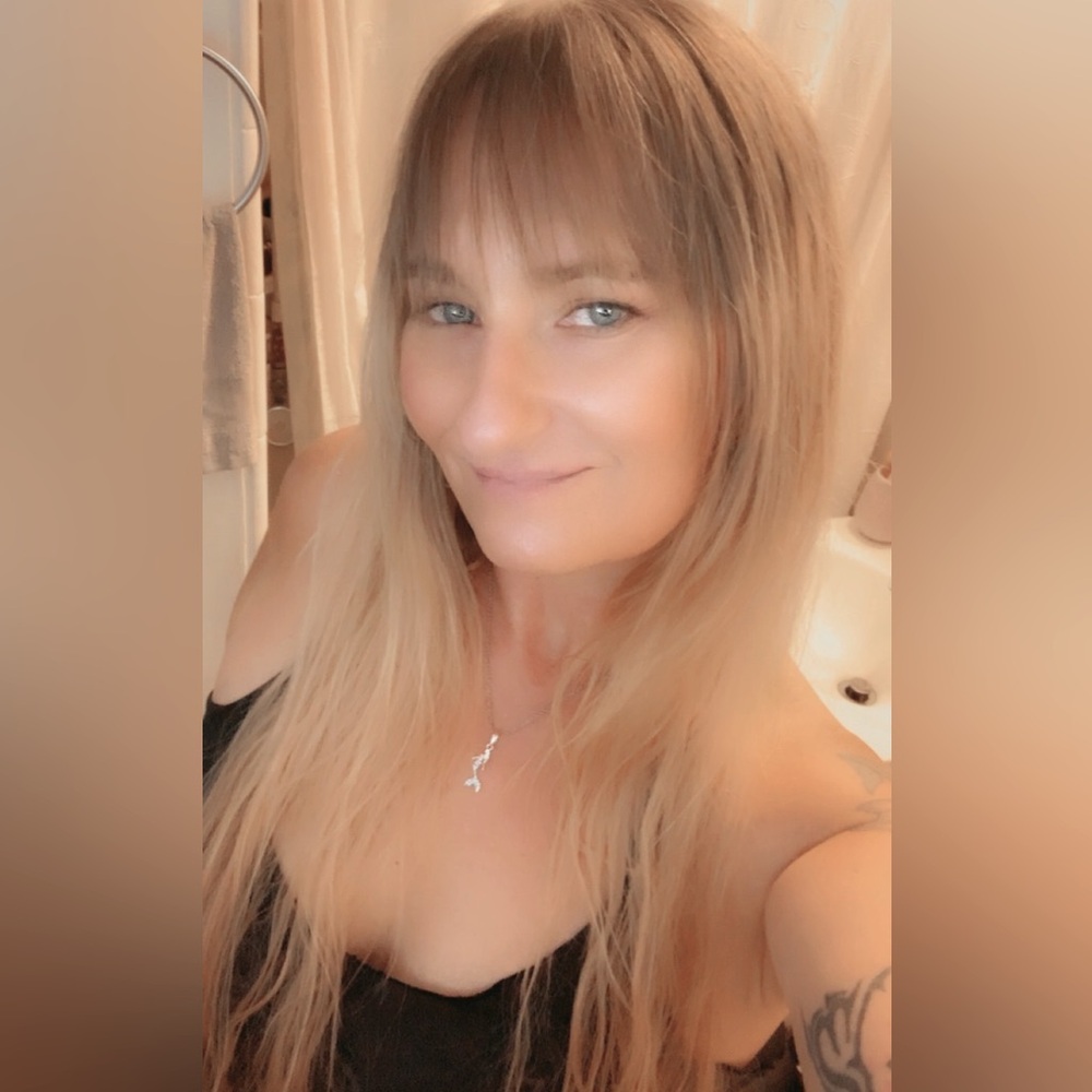 Meet your Posher, Rhiannon